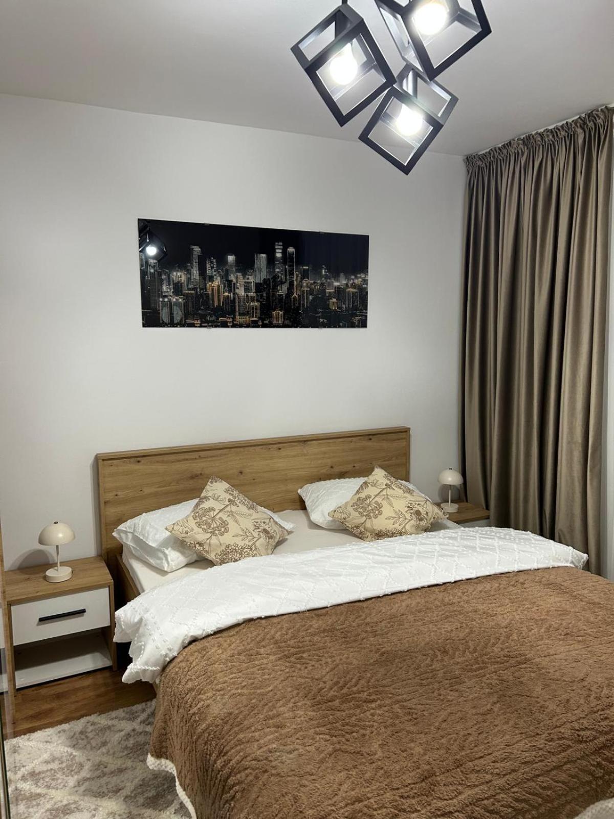 Jasminique Suite Craiova Esterno foto