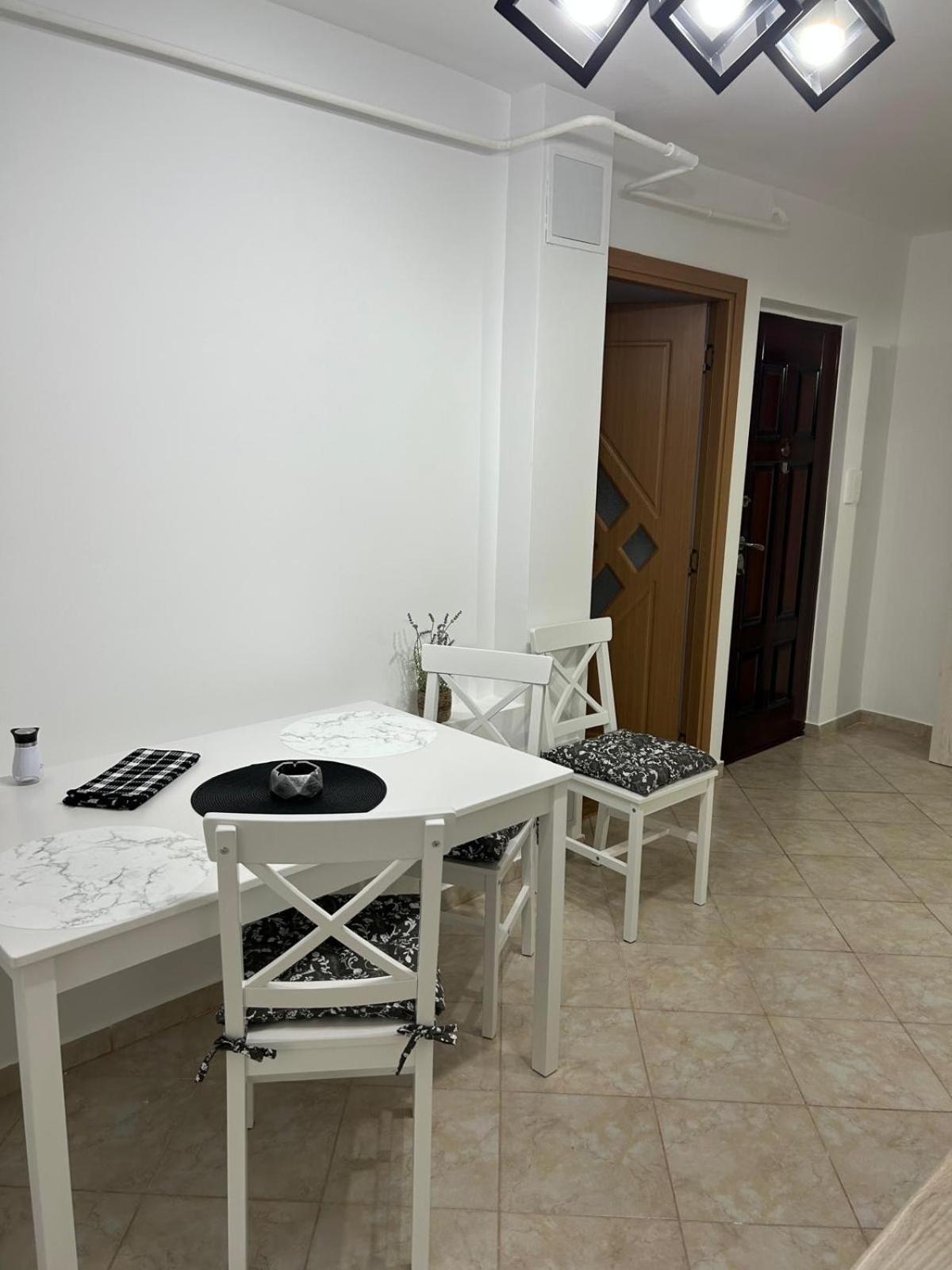 Jasminique Suite Craiova Esterno foto